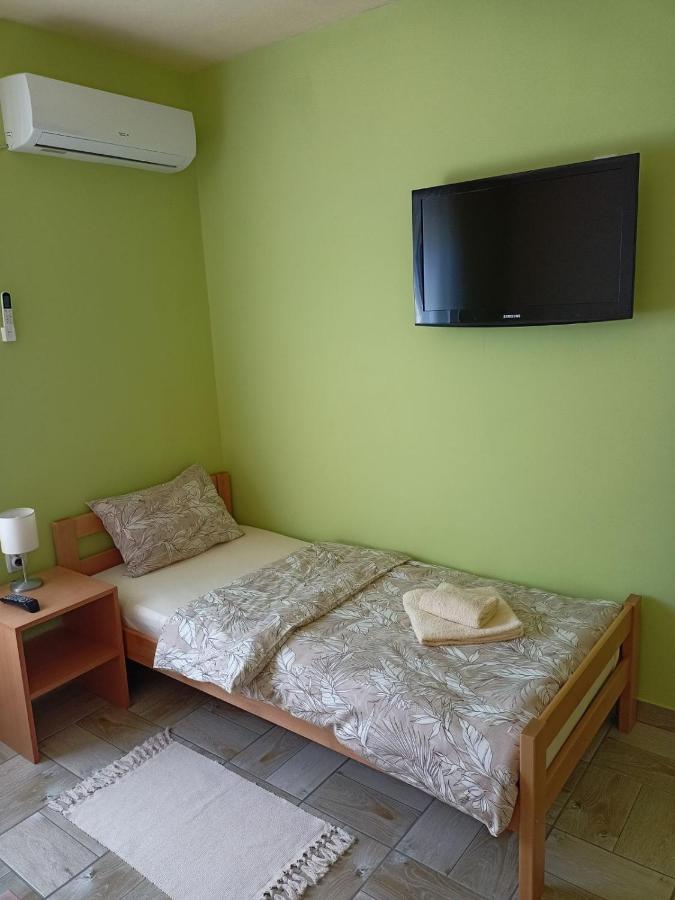 Apartman Fiva Apartamento Pacir Exterior foto